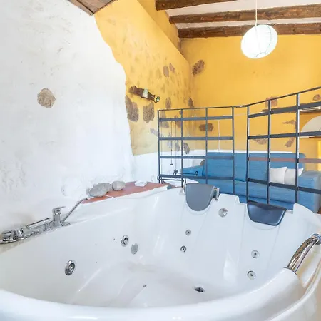 El Cup Holiday home La Torre d'En Besora